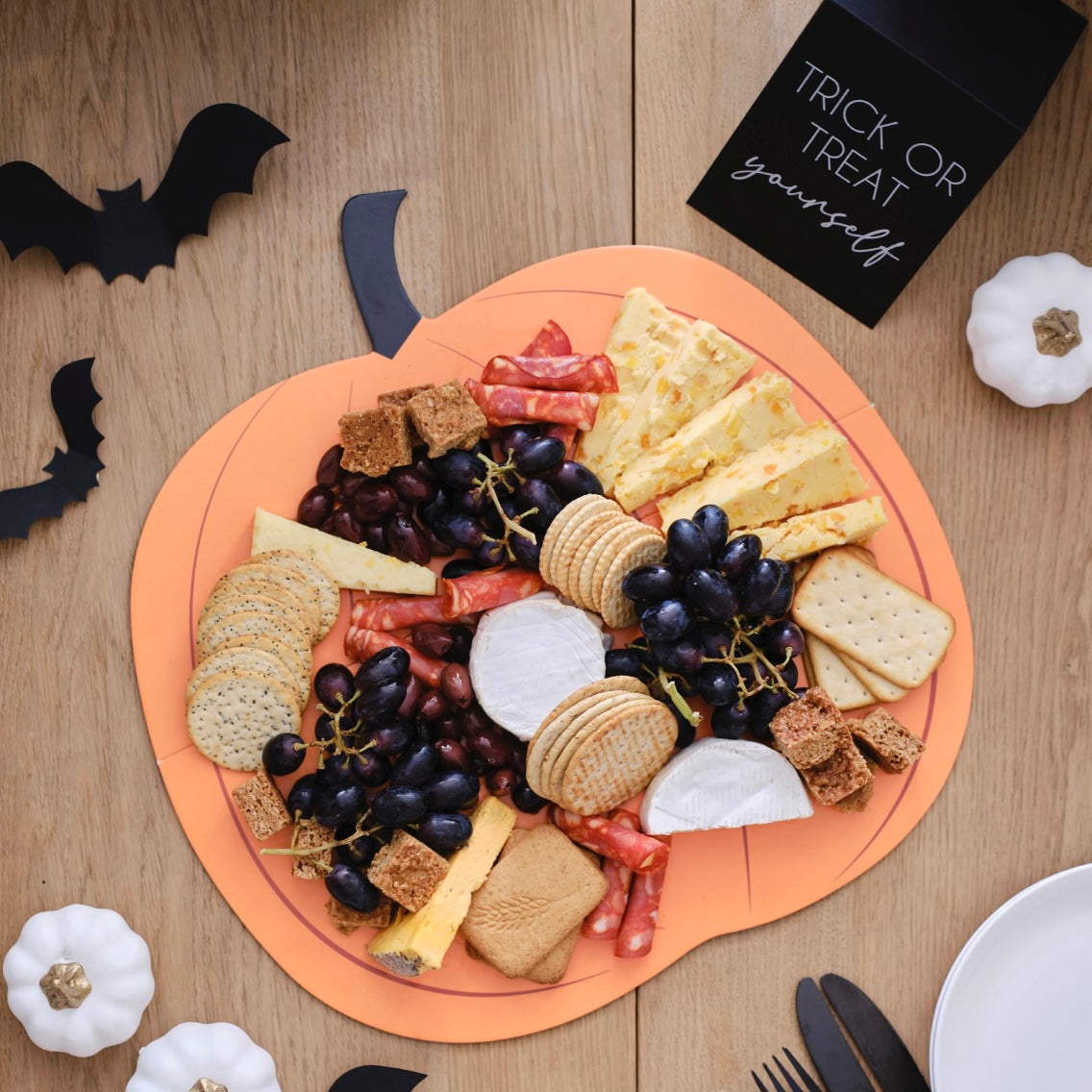 Halloween herkkulankku tarjoiluastia